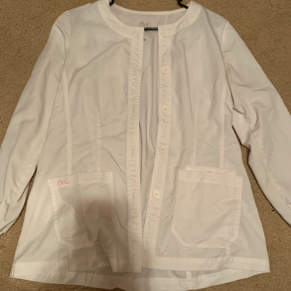 NRG White Scrub Coat